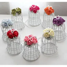 2021 Caixas de lembrancinhas de casamento Branco Metal Bell Birdcage em forma de flores Caixas de presente de festa Suprimentos Caixas de doces de alta qualidade para Gues3030606