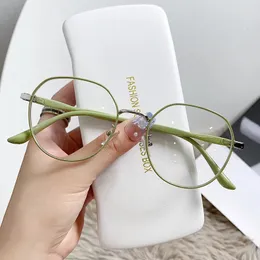 DYTYMJ Fashion Metal Glasses Frame Women Classic Lentes Frame High Quality Oculos for Women Luxury Designer Clear Eyewear 240301