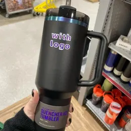 Redo att leverera svart Chroma Quencher Mug H2.0 40 oz rostfritt stål mugg med silikonhandtag; Lock och halm andra generationens bilmugg håller dricksvatten kallt