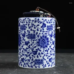 Garrafas de armazenamento azul e branco porcelana bule de chá pintado cerâmica jóias cosméticos doces selado frasco casa recipiente de grãos de café hoje em dia