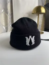 Gaiola de gaiola de gaiola knit chapéu de luxo boné de beisebol outono e cashmere de inverno homens e mulheres casquette casquette ao ar livre chapé de balde de chapé de natal 875