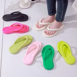 2024 Outside the New Fashion Female 2024 Summer Wear Non-slip Net Red Beach Eva Solid Color Flat Bottom Step on Shit Sense Foot Flip Flops 818 823 399