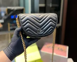 5A Half Moon Marmont Bag Bag حقائب مصممة مع سلسلة ذهبية Luxurys Luxurys Handlede Leather 4Colors مصممين امرأة عبر الجسم 20 سم