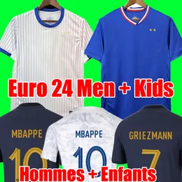 Maillots De Futbol 2024 2025 Fransız Takımları Futbol Formaları Euro 24 Futbol Gömlekleri Mbappe Griezmann Camavinga Maillot de Ayak Kiti Gömlek Hommes Enfants Erkek Çocuk Setleri