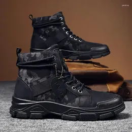 Stiefel 2024 Herbst Militär für Männer Camouflage Wüste High-Top-Turnschuhe Rutschfeste Arbeitsschuhe Buty Robocze Meskie