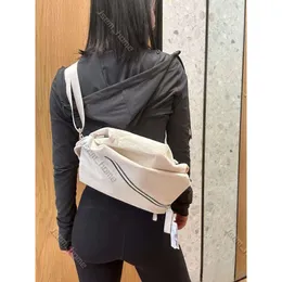Yeni kadın omuz çantası lululemom çanta tasarımcı çanta lüks erkek lululemmon çanta çapraz çanta sırt çantası spor yoga fitness el çantası fitness çanta lulumen çanta 325