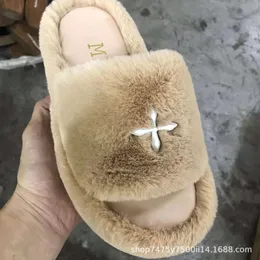 Slippers Wu Xuanyiの同じX SMF Cross Real Rabbit Fur Mop Women in 2024、New Style with Khaki Flat Bottom for external Wear