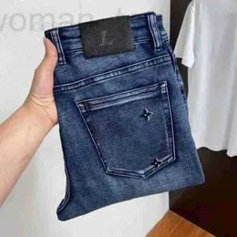 Mäns jeans designer lyxiga herrar jean topplinje lapp tvättad tryckt motorcykel retro färg stretch casual byxor uw52 x442
