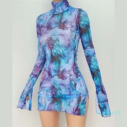 Tie-Boya Baskı Yüksek Boyun Kalçası Seksi Mini Elbise Kadın Moda Flare Sleeve Mesh Vestidos 2024 Yaz Şık Partisi Kulübü Robe