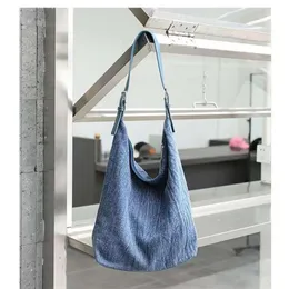 Sacos de ombro 2024 lazer arte bolsa de lona ins moda denim bolsa net lavagem vermelha água para fazer saco de ombro antigo bolsa feminina