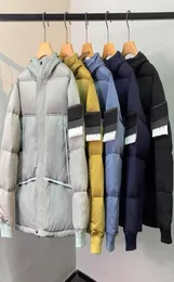 Men039S Jackets Men Fashion Luxury Designer 브랜드 따뜻한 재킷 면화 파파스 메탈릭 나일론 방수 바람 방수 프리미엄 Man Tre4037494