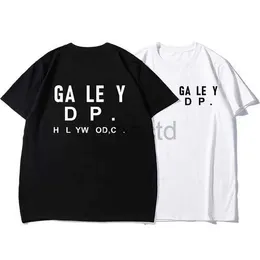 Mens Men's T-Shirts T Shirts Women Designer T-shirts cottons Tops Man Casual Shirt Clothing Street fit Shorts Sleeve Clothes 240304