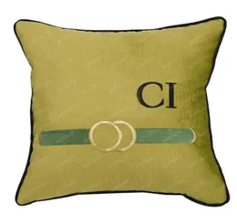 レターラグジュアリースクエアクッションデザイナー装飾枕G Luxurys Designers Cushion Cotton Pillow Decor Women Cushion D2112134Z6772825