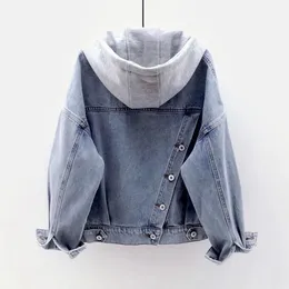 春秋の長袖フード付き女性デニムコートジャケット韓国の大きなポケットジャンファッションシングルブレストトップ240229
