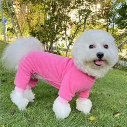 Hundkläder Clean Fit Winterkläder Hög stretch Solid Color Pet Pyjamas Låg mättnad Valp Sweatshirt Varma jumpsuits