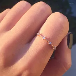 Pierścienie klastrowe podwójne jasne delikatne świeże dla kobiet 4 mini sześcienne cyrkonia jasnożółta róża srebrna kolor cienki pierścień biżuteria kar306