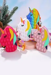 Fidget Toy Mini Cartoon Unicorn Fashion Coin Wallet Handbag Cute Bubble Horse Press Silicone Bag Christmas Toys Gift7177965