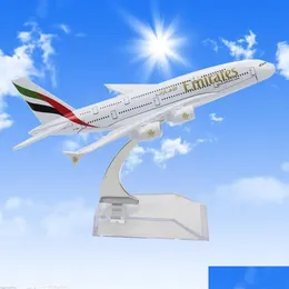 SIMATION SCALE UAE Förenade Arabiska flygplansmodellfästet flygbolag A380 Transparenta flygplan med legeringsljus presenterar V5i4 240115 Dr DH5AQ