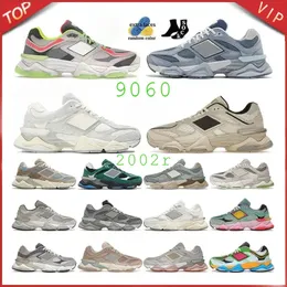 9060 Scarpe 2002r Designer Cloud Running con uomo donna taglia grande 9060s sale marino quarzo pioggia 550 bianco verde nero grigio freddo 530 Sier Navy regalo per uomo