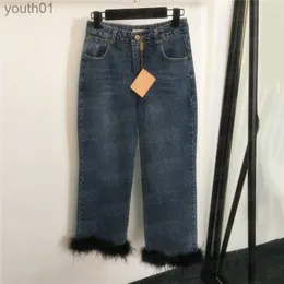 Jeans femininos designers mulheres calças jeans com penas reno carta tanque top moda design jeans cortado coletes esportivos 240304