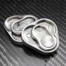 Beyblades Metal Fusion Metal Fidget Pusher Edc Seris 3 Kąt Magnet Push Card Gyro Fael Sound Fael Stres Relose Rething Push Pa Edc Męskie zabawki L240304