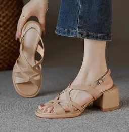 Kvinnors chunky sandaler Cross cutout Round Toe Open-Toed Buckle Sandals Women's Fashion Casual High Heels Sandaler Summer Outdoor Sandals