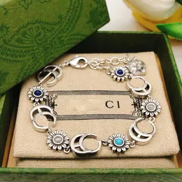 Charm Bracelets luxury love flower designer Bracelet letter women bracelets fashion women classic jewelry high quality nice gift