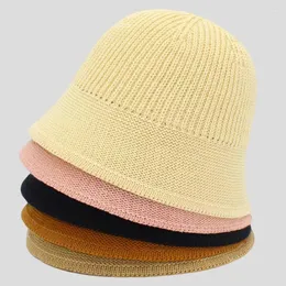 Berets Summer Breathable Knitted Cotton Linen Bucket Hat For Women Spring Simple Fashionable Fisherman Hats Black Basin Cap Panama Caps