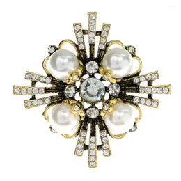 Brooches CINDY XIANG Shining Crystal Cross For Women Vintage Pearl Fashion Pin Winter Baroque Jewelry 2 Colors Avaibale Gift