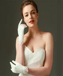 Matte Satin Bridal Gloves Short Lace Trim Ivory Wedding Bridal Accessories Bride Gloves Wrist Length Wedding Glove3490053