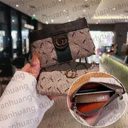 Keychain Wallet Luxury Women Men Designer Keychain Fashion Leather Pouch Keyrings Brand Headset Lipstick Bag Flower Zipper Coin Credit Card Holder Bag Acce 4HMR''gg''