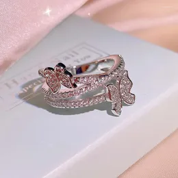 Cluster Ringe 2024 Mode Doppel Schmetterling Ring Für Frauen Glänzende Kristall Silber Farbe Hochzeit Engagement Geschenk Schmuck