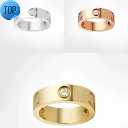 2024 Classic Ring titanium steel silver love ring men and women rose gold jewelry for lovers couple rings gift diamond