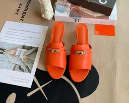 슬리퍼 디자이너 여성 슬라이드 플랫폼 샌들 여름 슬라이더 Sandale Shoes 클래식 브랜드 캐주얼 여성 외부 슬리퍼 비치 레알 가죽