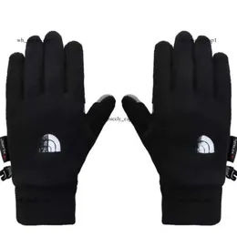 2024 America Designer the Nort Face Men Gloves Women New Women Man Riding Riding Plus Pluvet Thermal Fitness Outdiors Dark Gloves Cycling Motorcycle 364