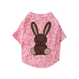 Designer Dog T Shirts Cotton Dog Apparel With Cute Doll Rabbit Mönster Mjuk och bekväm hundskjorta för små husdjur Girl Boy Summer Puppy Clothing Dog Chirstmas S A646