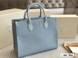 24SS Fashion Luxury Brand Women's Designer Dream Ice Blue Cowhide Shopping Bags Women's Handbag Shoulder Bag Crossbody Bags Shopping Bag Makeup Bag Purse