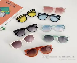 Mode Kinder Nieten Sonnenbrille Mädchen Vintage quadratischen Rahmen Brillen Kinder Sonnencreme Kinder Uv 400 Strandurlaub Sonnenbrille Q45022947827