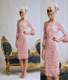 2023 Sexy Short Pink Mother of bride dresses Illusion Full Lace Hand Made Flowers Knee Length Plus Size Party Wedding Guest Gowns 6448558