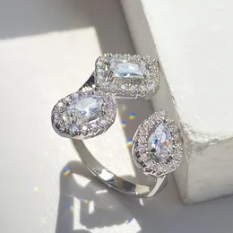 Klusterringar uilz lyxig glansig geometrisk fyrkantig kristall öppen mode kubik zirkoniumförlovningsring för kvinnor bröllop smycken