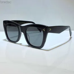 선글라스 디자이너 여성 4004 인트 여름 우아한 스타일 UV 보호 방패 렌즈 4S004 고양이 눈 패션 스타일 풀 프레임 패션 안경 상자 240305