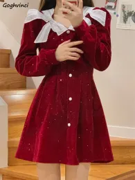 ドレスクリスマスニューイヤーミニミニドレス女性のオンボーファッションスイートブリングハイストリートバギーY2K服パーティーウェアテンダーウルツァンイン