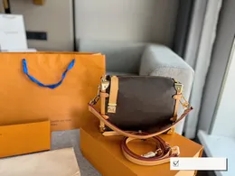 Kadınlar Kruvasan Satchel Bag Man Boulogne Kahverengi Çiçek Lüks Tote Çanta Deri Deri Crossbody Debriyaj Tasarımcısı Kadınlar Cüzdan Omuz Zincir Çantalar