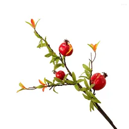 装飾的な花人工ザクロの果物枝クリスマスツリーデスクトップ装飾ハンドクラフトパーティーホーム装飾のための偽の植物