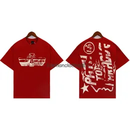 2024SS 레드 Tshirt Hellstar 디자이너 셔츠 남성 느슨한 승무원 티셔츠 예수 크로스 프린트 스트리트 캐주얼 마모