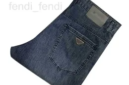 Jeans da uomo Abbigliamento firmato 2024 Jeans primavera / estate di alta qualità Tessuto morbido contatore 1: 1 logo in pelle personalizzato accessori hardware squisiti 00BX