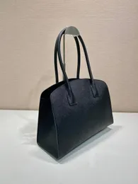 Marca de 30cm Totas totalmente artesanais Bolsa de luxo mais recente de designers Bolsa de luxo em linha de cera de ereather Costura de atacado Preço 3Colors para escolher