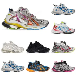 2024 Track Runners Sneakers 7.0 Designer Casual Mcnm Sapatos Plataforma Graffiti Branco Preto Desconstrução Transmitir Mulheres Homens Treinadores 7 Tess 11s FAAX