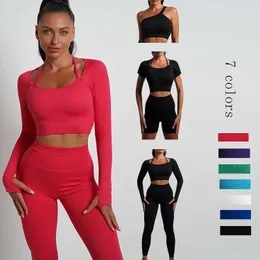 Women's Tracksuits 25 piece seamless yoga set sports and fitness high waist and hip lifting pants short sleeved set sports and fitness leg set J240305