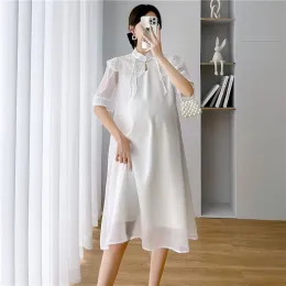 Kleider für schwangere Frauen im chinesischen Stil, süßes Peter-Pan-Kragen, kurzärmeliges Umstands-Chiffon-Kleid, weiße Schwangerschafts-Hochzeitskleider